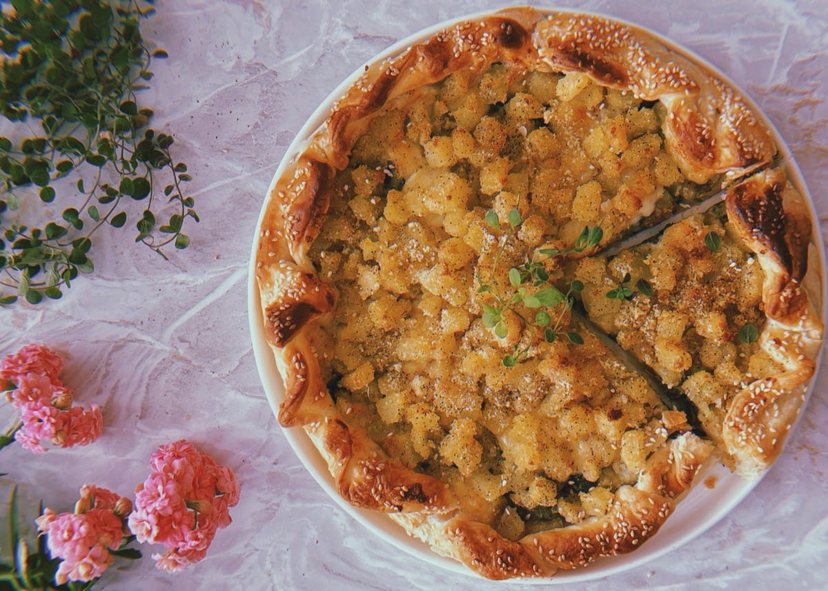 torta salata con patate sabbiose e bietole