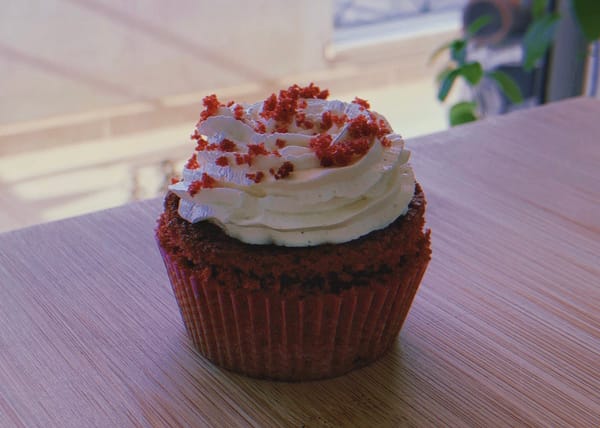 red velvet cupcakes