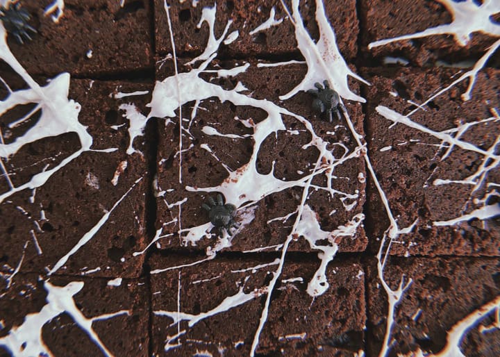 spider web brownies