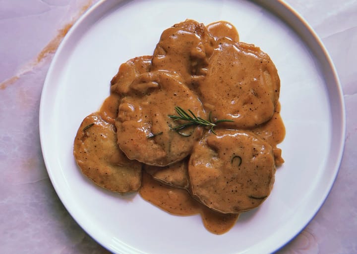 scaloppine di seitan alla vernaccia